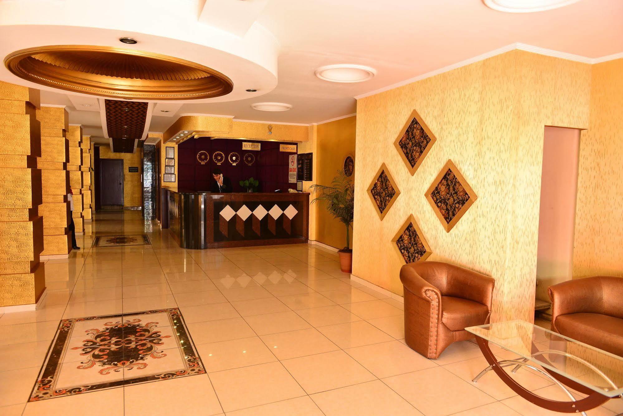 Kivrak Hotel Анталия Екстериор снимка