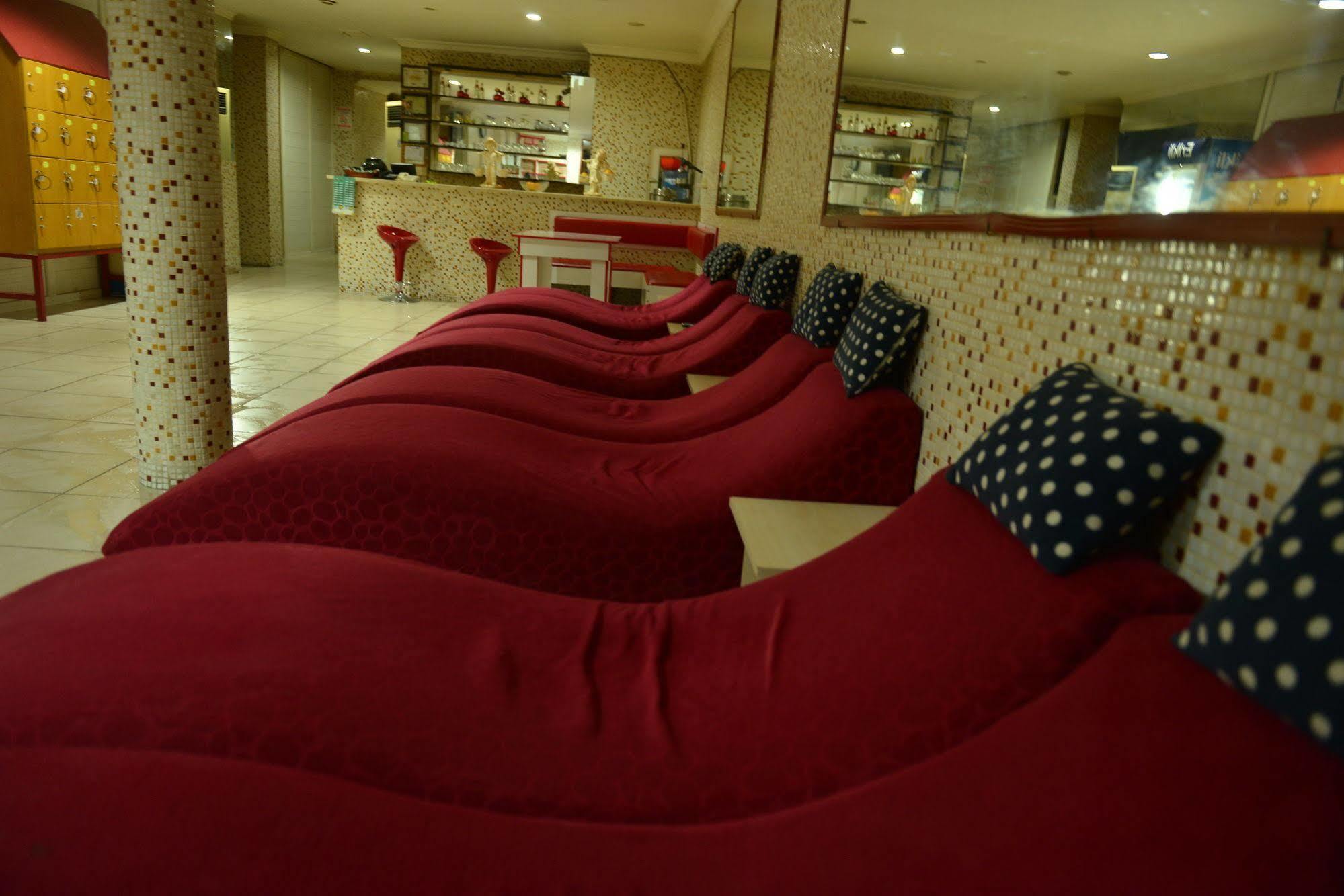 Kivrak Hotel Анталия Екстериор снимка